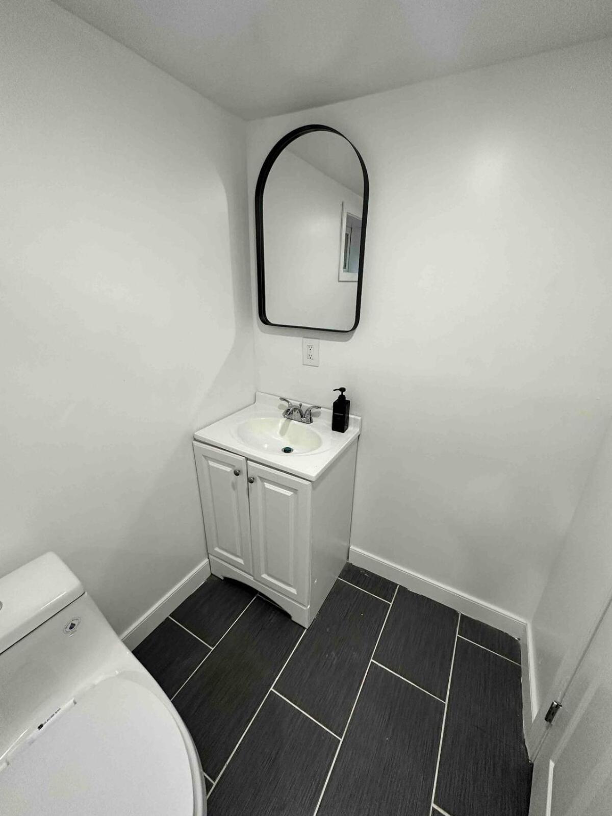 Lovely Basement 1-Bedroom With Free Parking Washington Exteriér fotografie